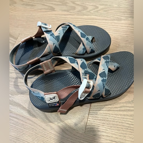 Chaco Sandals size 7 - Picture 3 of 4